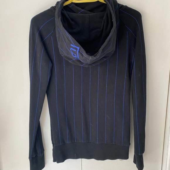 Twik Hoodie - Picture 3 of 3